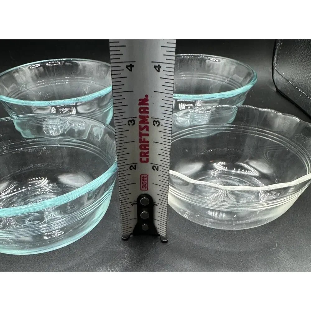 Set of 4 Pyrex H-27 Ramekin Custard Cups with 3 Rings - 10oz EUC -A96